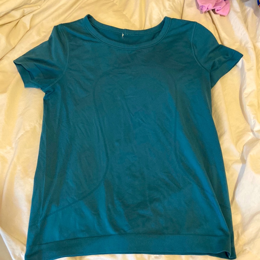 Lululemon Swiftly Tech Short Sleeve